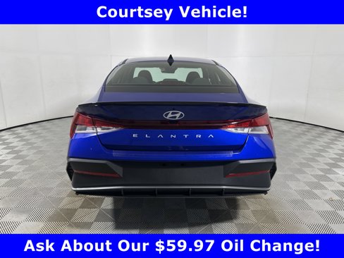 Used 2025 Hyundai Elantra Sport image 6