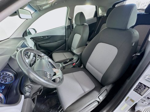 Certified 2021 Hyundai Kona SEL w/ Cargo Package image 11