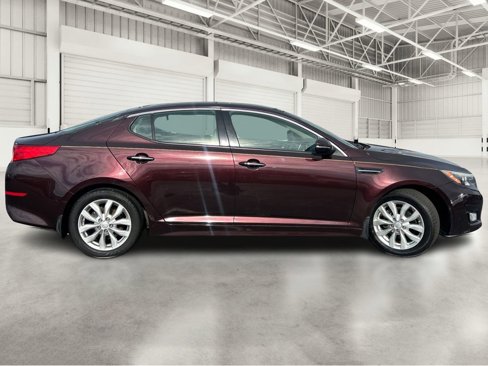 Used 2015 Kia Optima EX w/ EX Premium Package image 4