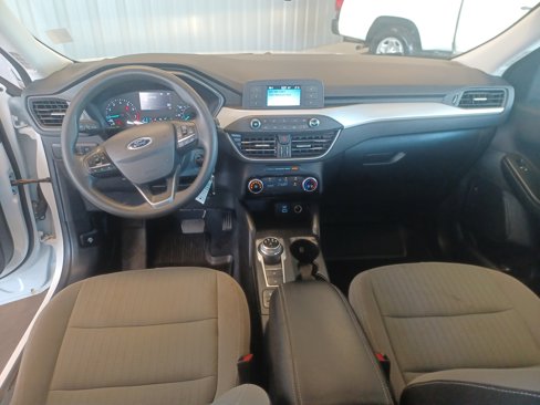 Used 2022 Ford Escape S image 17