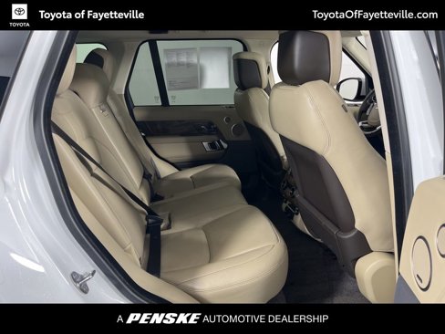 Used 2018 Land Rover Range Rover HSE image 8