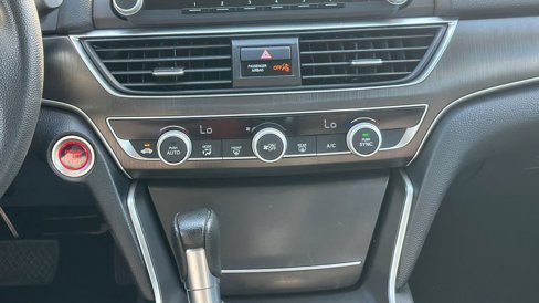 Used 2019 Honda Accord LX image 18