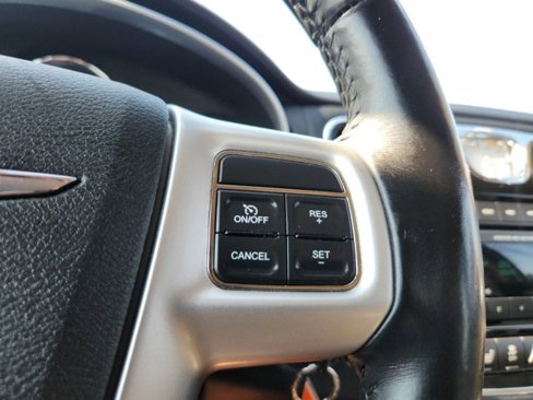 Used 2012 Chrysler 200 Touring w/ Cold Weather Group image 20