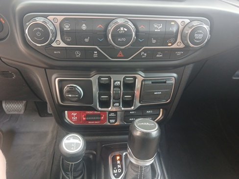 Used 2020 Jeep Gladiator Rubicon image 46