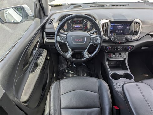 Used 2020 GMC Terrain SLT image 16