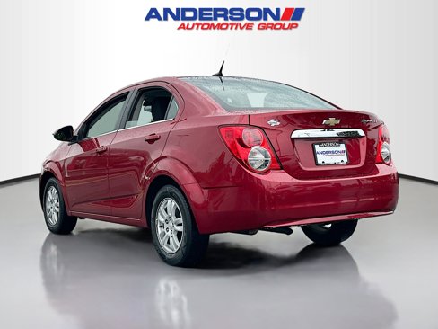 Used 2013 Chevrolet Sonic LT image 12