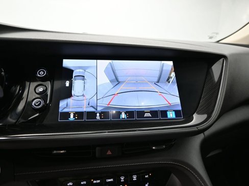 Used 2021 Buick Envision Essence w/ Technology Package I image 13