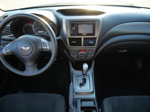 Used 2011 Subaru Impreza 2.5i Premium image 10