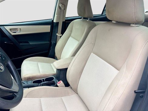 Used 2016 Toyota Corolla LE image 21