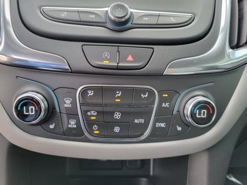Certified 2022 Chevrolet Equinox LT image 26