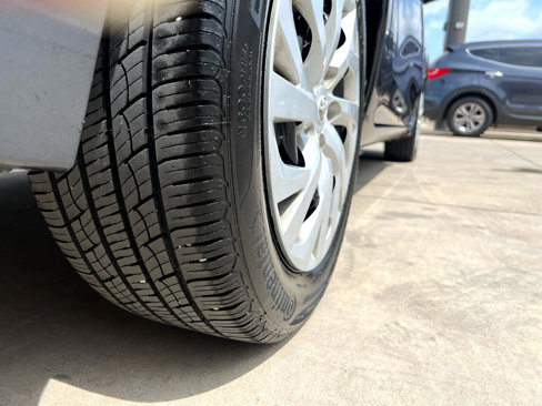 Used 2019 Toyota Corolla LE image 42
