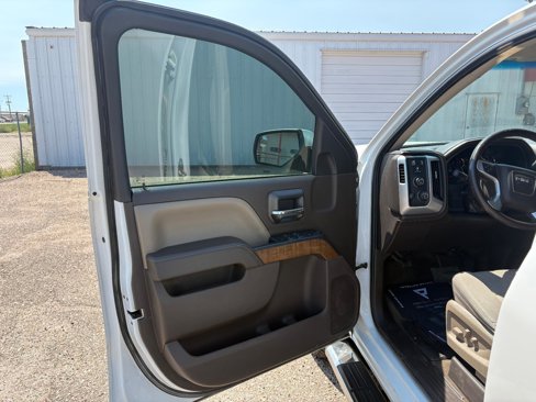 Used 2017 GMC Sierra 1500 SLE w/ SLE Value Package image 28