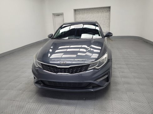 Used 2020 Kia Optima LX image 15