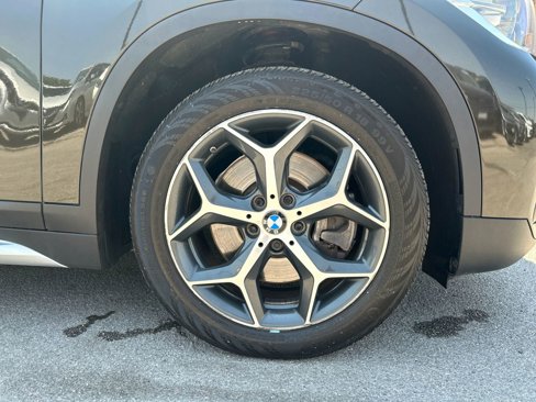 Used 2017 BMW X1 xDrive28i image 15