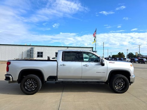 Used 2021 Chevrolet Silverado 2500 LTZ w/ LTZ Premium Package image 7