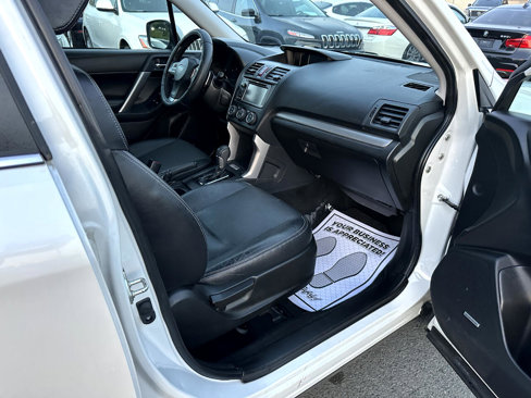 Used 2015 Subaru Forester 2.0XT Touring w/ Eyesight & Navigation System image 13