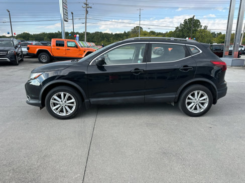 Used 2017 Nissan Rogue Sport SV w/ SV All-Weather Package image 2