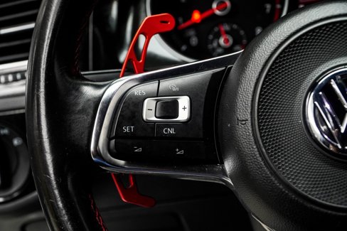 Used 2017 Volkswagen GTI Sport image 25