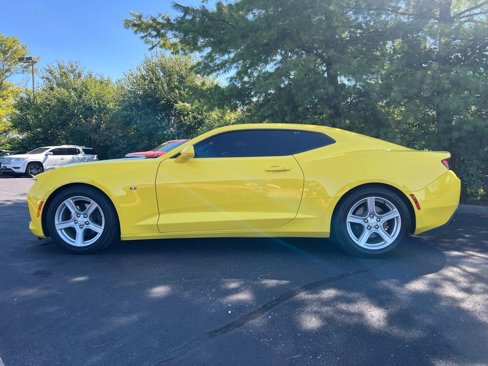 Used 2017 Chevrolet Camaro LT image 3