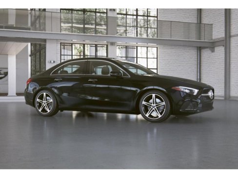 Certified 2022 Mercedes-Benz A 220 4MATIC image 14