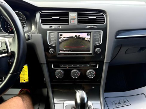 Used 2017 Volkswagen GTI S image 18