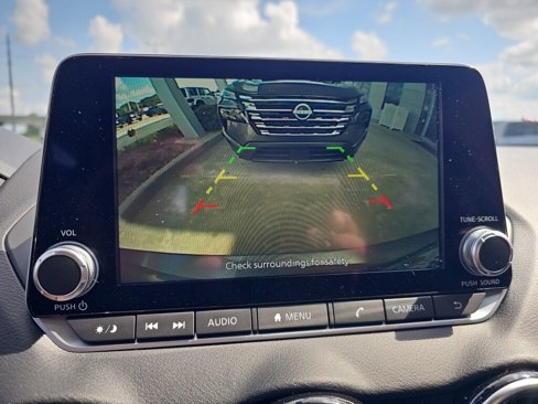 New 2025 Nissan Sentra SV image 12