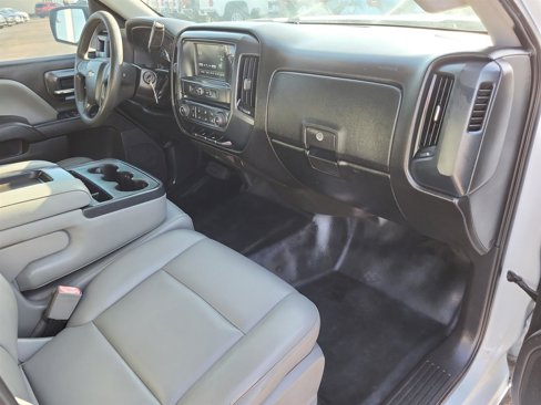 Used 2018 Chevrolet Silverado 1500 W/T w/ Trailering Package image 24