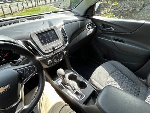 Used 2022 Chevrolet Equinox LT image 13