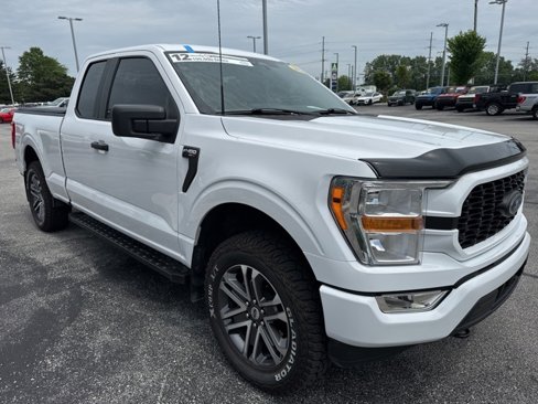 Used 2022 Ford F150 XL w/ STX Appearance Package image 4