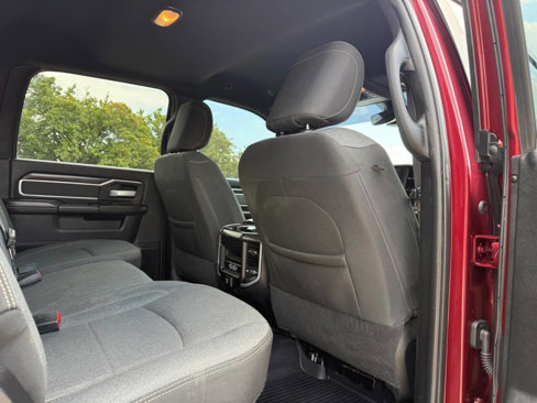 Used 2022 RAM 2500 Big Horn w/ Level C Equiment Group image 20