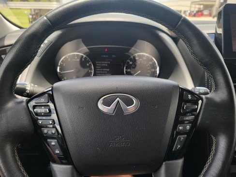 Used 2023 INFINITI QX80 Luxe image 13