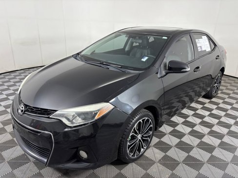 Used 2015 Toyota Corolla S image 3