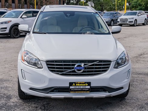 Used 2015 Volvo XC60 T6 image 2