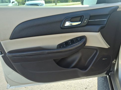Used 2015 Chevrolet Malibu LT w/ Leather Package image 19