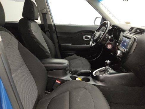 Used 2018 Kia Soul + image 21