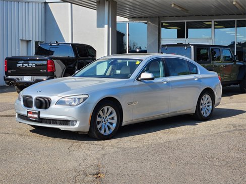 Used 2011 BMW 750Li xDrive image 4