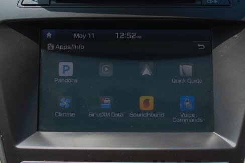 Used 2017 Hyundai Santa Fe SE image 24