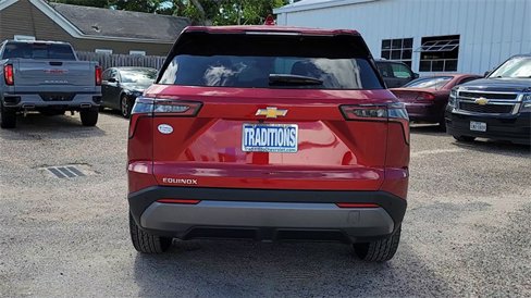 New 2026 Chevrolet Equinox LT image 7