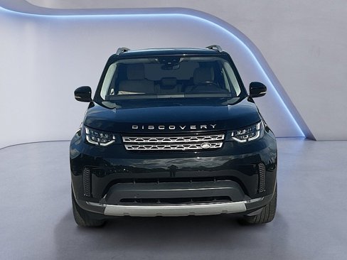 Used 2017 Land Rover Discovery HSE image 2