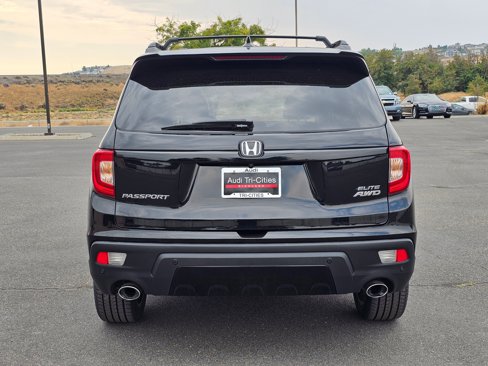 Used 2021 Honda Passport Elite image 5