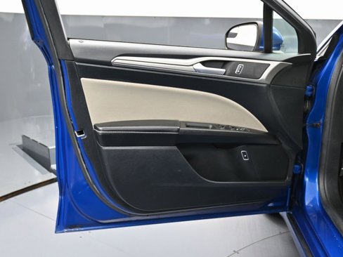 Used 2018 Ford Fusion S image 37