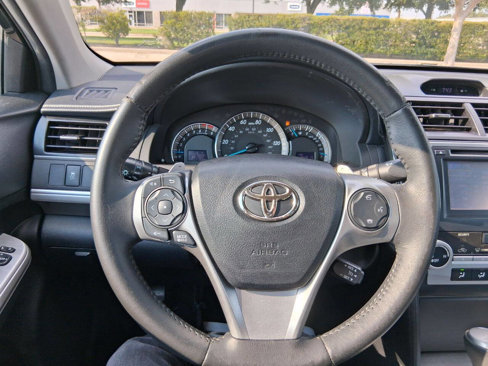 Used 2012 Toyota Camry SE image 17