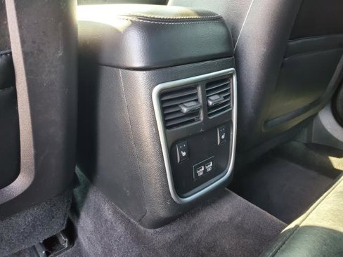 Used 2018 Dodge Charger GT image 26