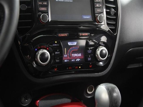 Used 2015 Nissan Juke SL image 15