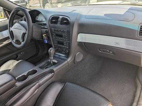 Used 2002 Ford Thunderbird image 15