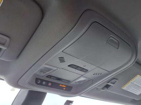 Used 2019 Chevrolet Equinox LT image 26