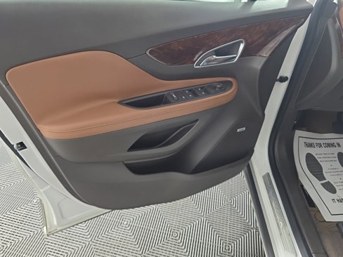 Used 2014 Buick Encore Premium image 12