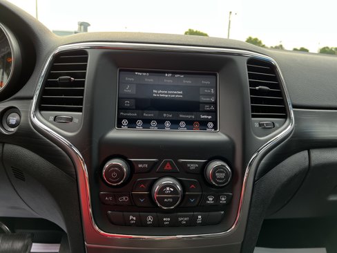 Used 2021 Jeep Grand Cherokee Freedom Edition image 18
