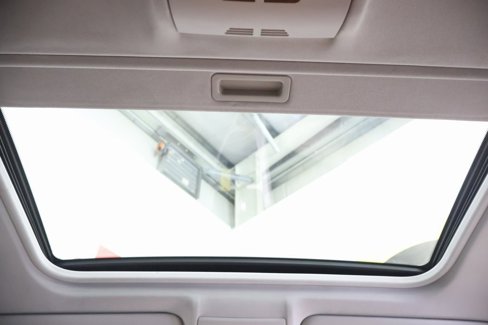 Used 2011 BMW 335i Coupe image 26