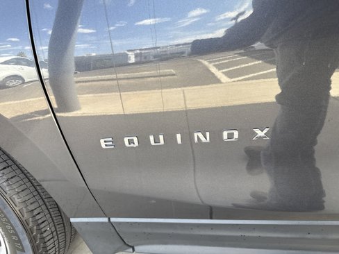 Used 2023 Chevrolet Equinox LT image 8